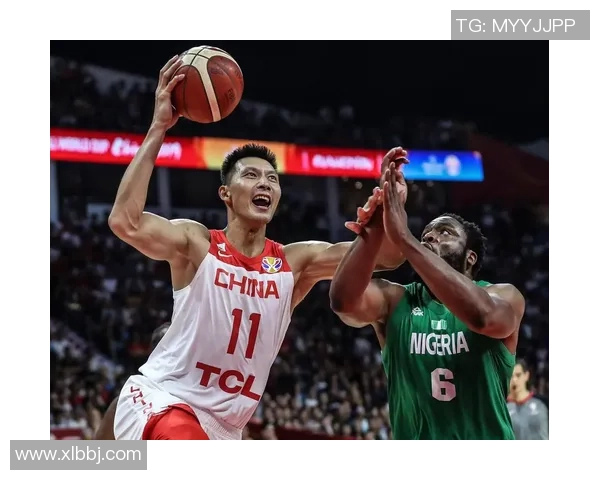 易建联：从篮球场上的传奇到中国体育的精神象征与未来发展方向探讨